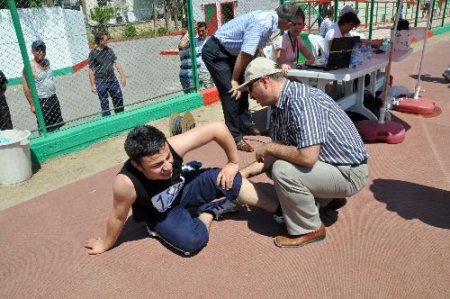Ateş Savaşçısı Olmak İçin Pistte Ter Döktüler