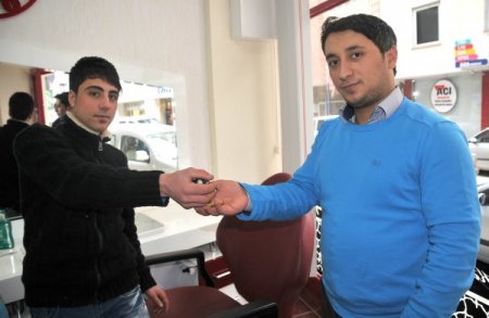 Atık pil getirene tıraş bedava