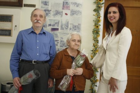 Atina-Pire Başkonsolosu Altuntaş’ın huzurevi ziyareti, Rumları duygulandırdı