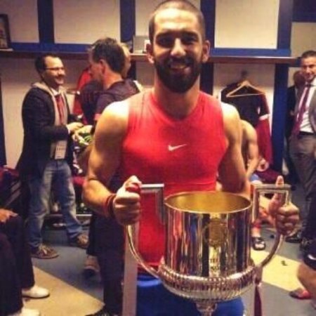Atletico Madrid kupayı aldı, Arda'nın saçları gitti