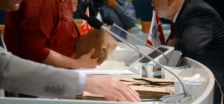 ATO ve ASO başkanları aynı gün güven tazeledi