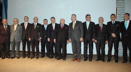 Atso En Fazla Vergi Ödeyen Üyelerini Ödüllendirdi