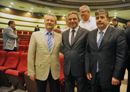 ATSO'da meclis başkanlığı yarışını İzzet Bayar kazandı