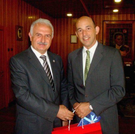 Aü, Btc Boru Hattı Şirketi İle Hattın Geçtiği Köylerde Projeler Yürütüyor