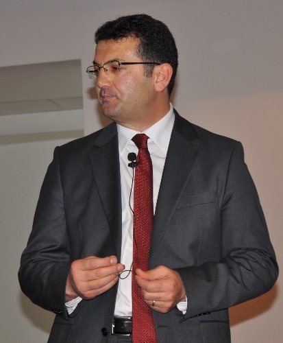 AÜ'den 'gama ışınları ile atom çekirdeğinden nötron ve proton koparma' deneyi