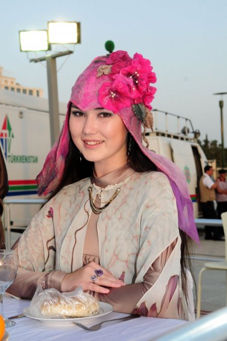 Avaza kültür festivali renkli görüntülere sahne oldu