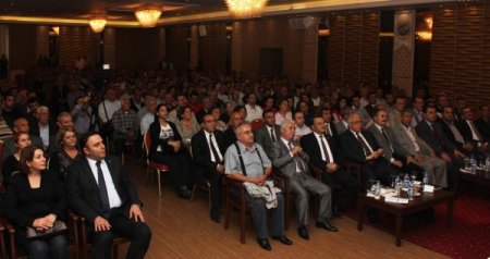 AVF Başkanı Bermek: Kardeşçe yaşamak istiyoruz