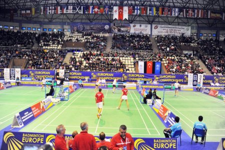 Avrupa Gençler Badminton Şampiyonası başladı