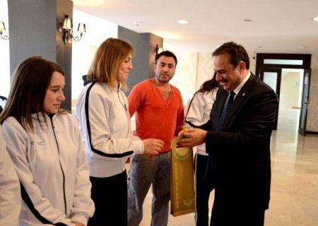 Avrupa Şampiyonu takıma üniversiteden ödül