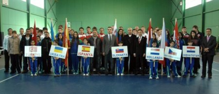 Avrupa Takımlar Tenis Şampiyonası elemeleri Bursa'da başladı