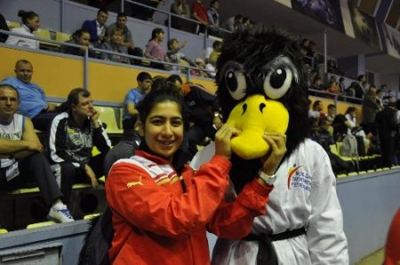 Avrupa Ümitler Taekwondo şampiyonasında madalyaya devam