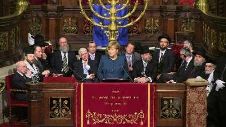 Avrupa Yahudilerinden Merkel’e ödül