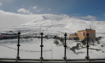 Avrupa’da bin 678, Türkiye’de 45 kayak merkezi var (Özel)