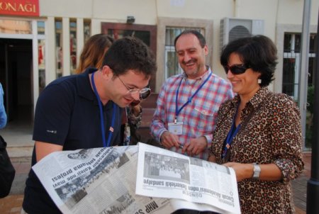 Avrupa'da çocuklar 10 yaşında duvar gazetesi çıkarıyor