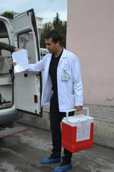 Avrupa'da organ bağış oranı 20, Türkiye'de ise 5