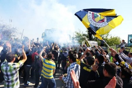 Avrupa’da yarı finale çıkan Fenerbahçe İstanbul’da