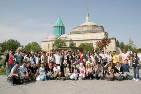 Avrupa'daki Türk Gençleri Tarihiyle Buluşuyor