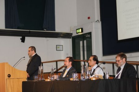 Avrupa'daki Türklerin geleceği Londra'da masaya yatırıldı