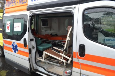 Avrupalı aktivistler 6 ambulansla Suriye’ye hareket etti