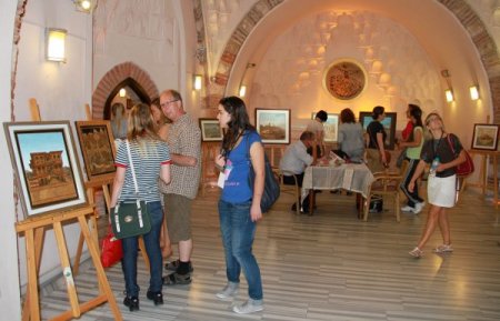 Avrupalı eğitimciler hamamda kültür sergisi görünce şaşırdı