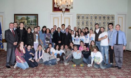 Avrupalı gençler Büyükşehir Belediyesi'nde ağırlandı