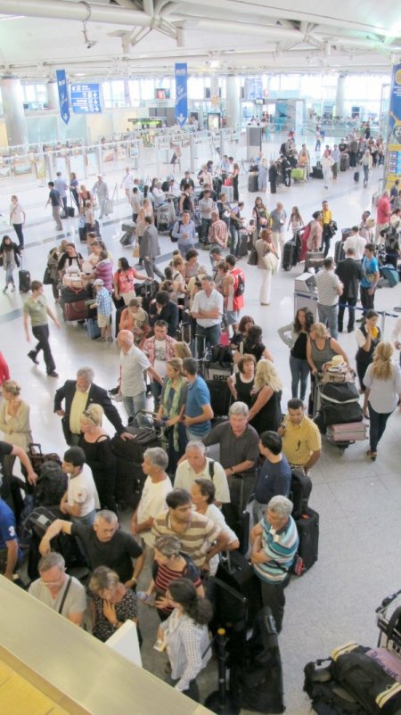 Avrupa’nın dev havayolu şirketinde grev başladı