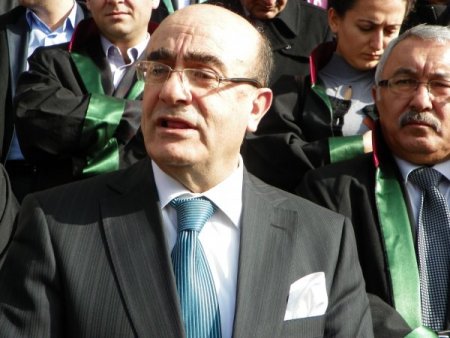 Avukatlar, meslektaşlarının darp edilmesini kınadı