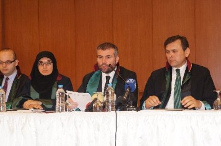 Avukatlar: İsrail aleyhine açılan ceza davası, mahkeme hüküm vermeden sonlanamaz