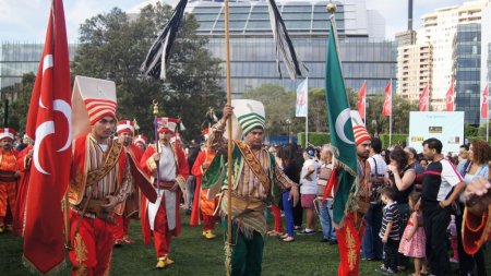 Avustralya’da Anadolu Festivali renkli görüntüler oluşturdu
