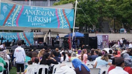 Avustralya’da Anadolu Festivali renkli görüntüler oluşturdu