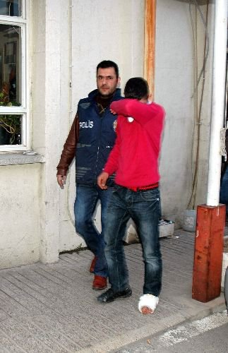 Ayağı Alçılı Hırsız Kıskıvrak Yakalandı