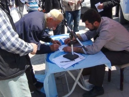 Ayasofya’nın cami olması için imza kampanyası başlatıldı