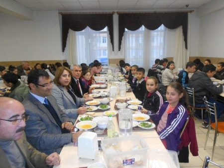 Aydın Gönüllü Eğitimciler Derneği ücretsiz kurslar düzenliyor