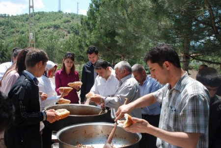 Aydıncık Çok Programlı Lisesi Yılsonu Etkinliği Düzenledi