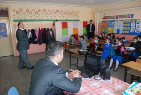 Aydıncık'ta öğrencilere verginin önemi anlatıldı