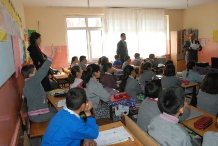 Aydıncık'ta öğrencilere verginin önemi anlatıldı