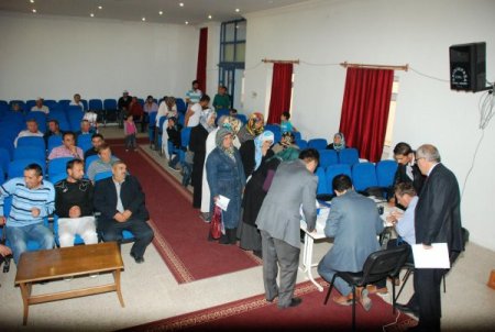 Aydıncık'ta okullarda çalışacak 7 kişi kura ile belirlendi