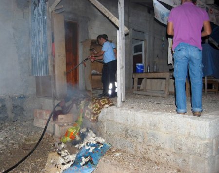 Ayrıldığı Eşi Evlenince Evini Yaktı