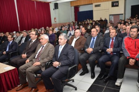 Aysal Aytaç: Öğrencilere karşı hoşgörülü olun, önyargılı olmayın