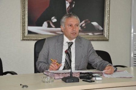 Ayvacık Belediyesi işçilerine yüzde 40 zam verdi