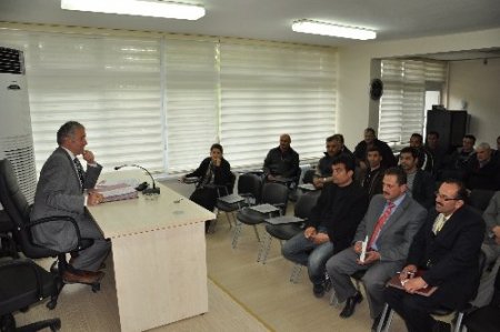 Ayvacık Belediyesi işçilerine yüzde 40 zam verdi