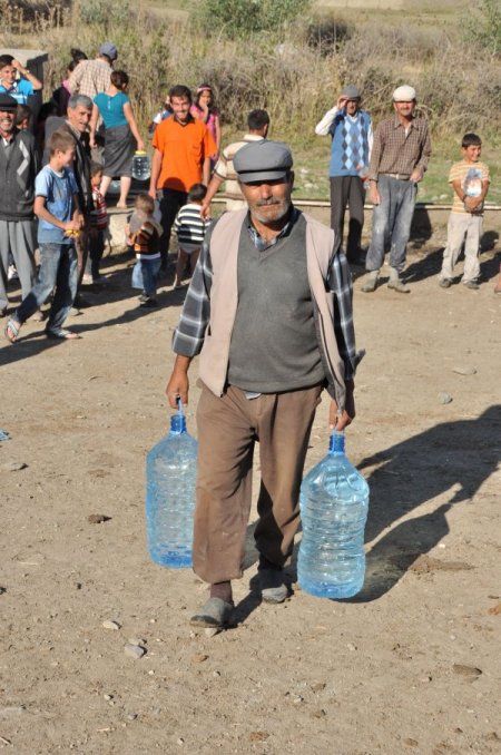 Azap köyü susuzluk azabı çekiyor