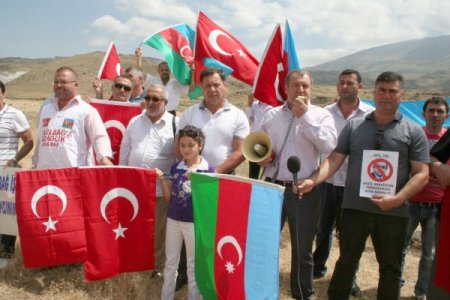 Azerbaycan Diasporası: Ağrı Dağı Ermeniler İçin Rüya Olarak Kalacak