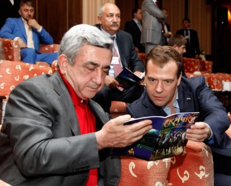 Azerbaycan - Ermenistan Zirvesinden Sonuç Yok