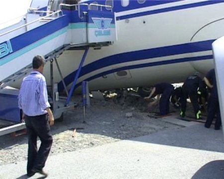 Azerbaycan Havayolları Uçağı, 'sabıkalı Pist'ten Çıktı