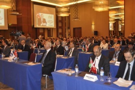 Azerbaycan'daki Türk işadamları derneği, yeni dönem başkanını seçti