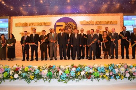 Azerbaycan’daki Türk okullarının 20’ci yıl coşkusu