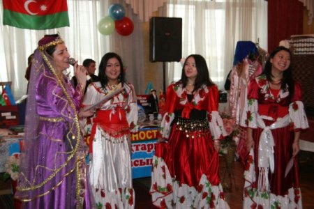 Azerbaycanlılar 'Dayanışma Günü' kutlandı