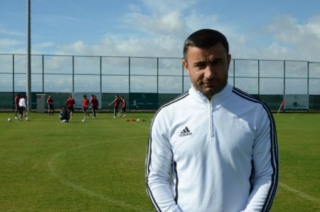 Azeri futbol takımı Qarabagh antrenmanlarını Antalya’da yapıyor