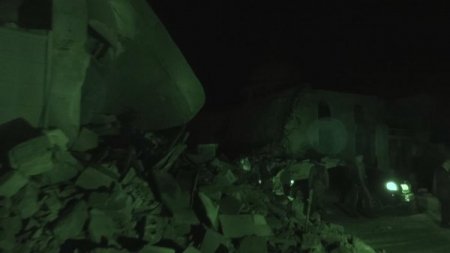 Azez'de patlamalar: 1 cami ile 5 ev yıkıldı